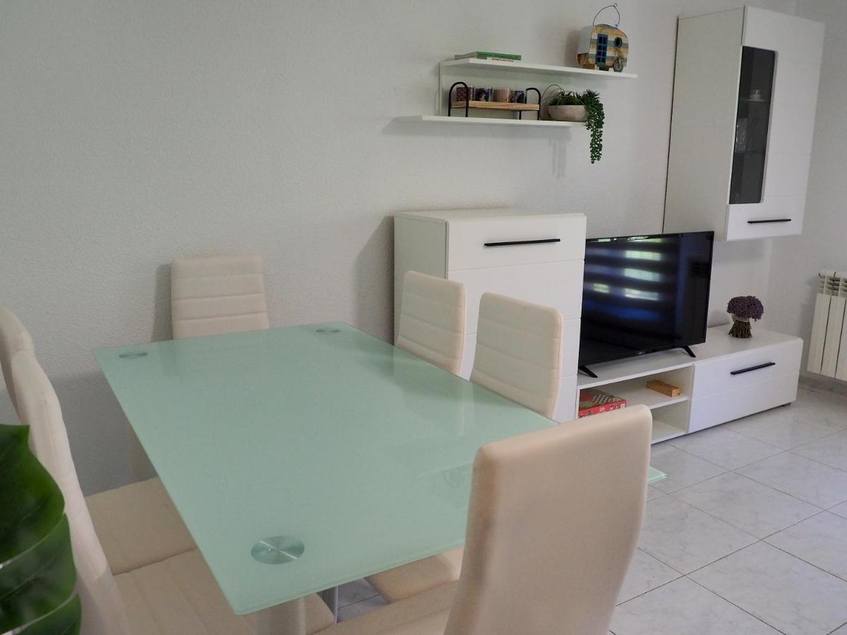 Apartamento Turistico Duero Nino Apartment Molinos de Duero Bagian luar foto