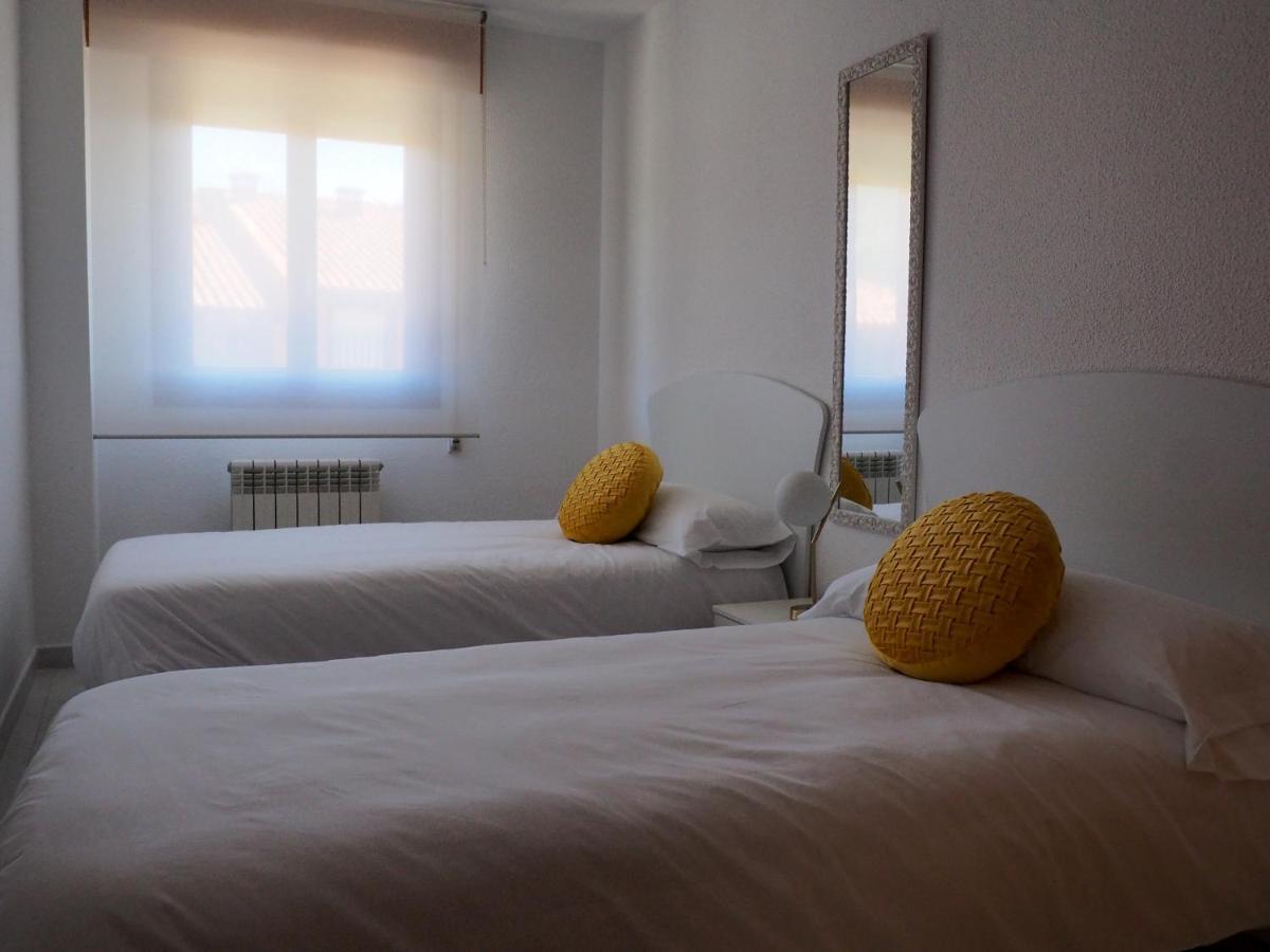 Apartamento Turistico Duero Nino Apartment Molinos de Duero Bagian luar foto